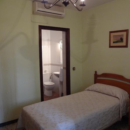 Hostal San Pedro Sanlúcar la Mayor Dış mekan fotoğraf
