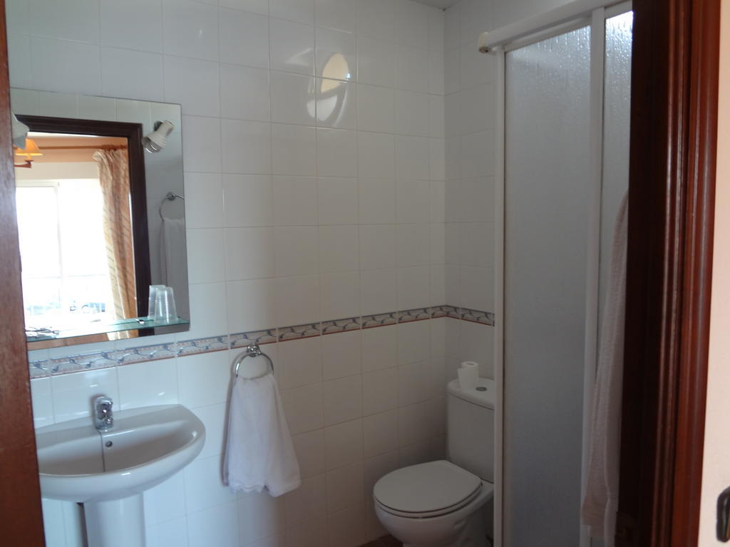 Hostal San Pedro Sanlúcar la Mayor Oda fotoğraf